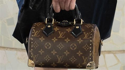 Louis Vuitton Bag Reviews and News 